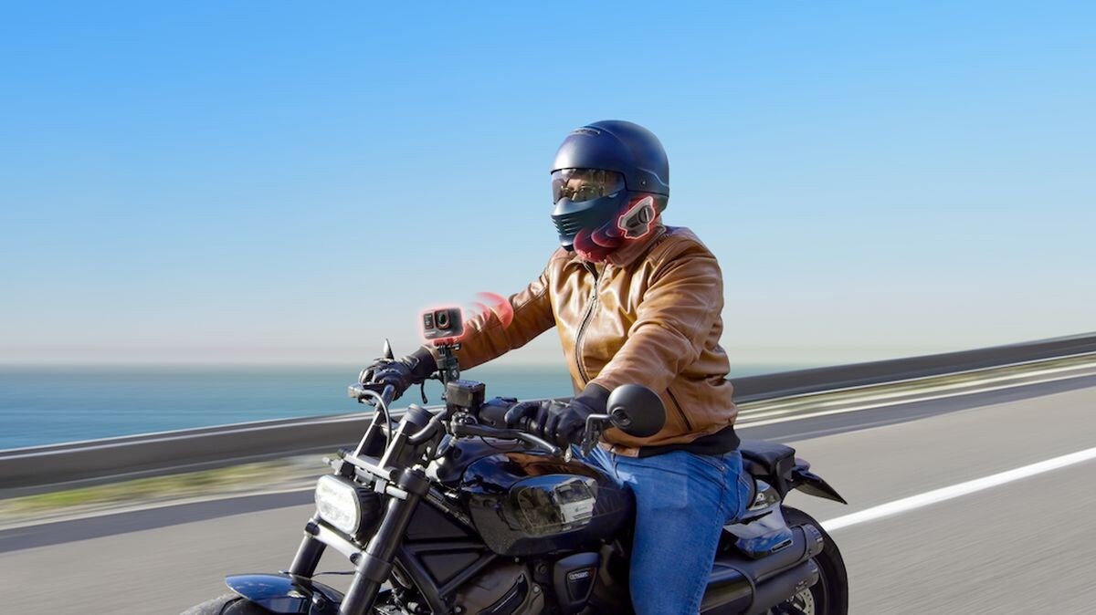 Insta360 Ace Pro: ora è compatibile con gli interfono Sena e Cardo 